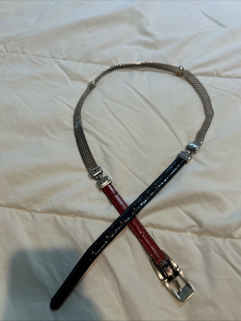 BRIGHTON WOMEN SZ L METAL MESH & leather reversible dress belt red & black